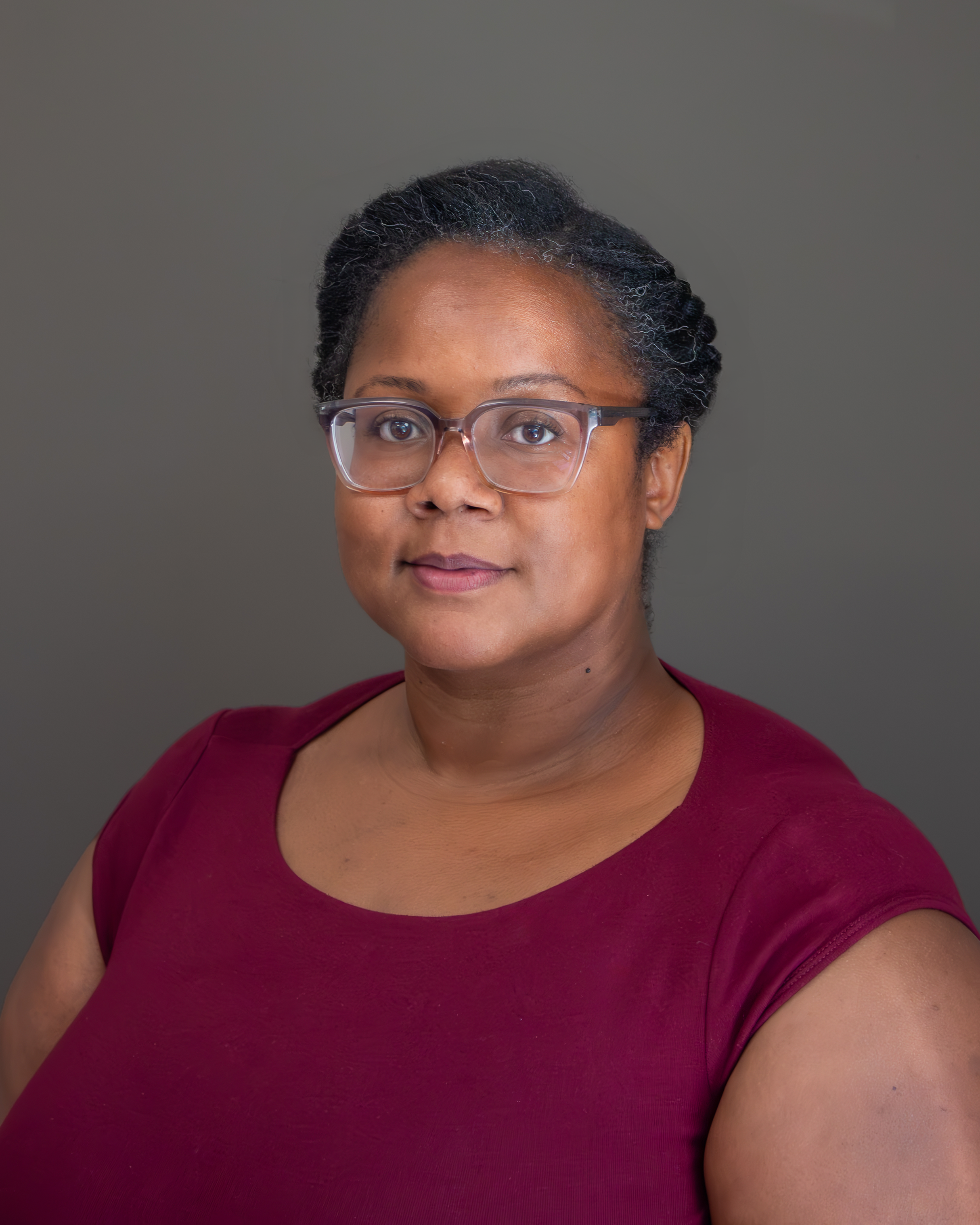 Uploaded Image: /vs-uploads/staff-headshots/1789491163_ARIELNEW.png